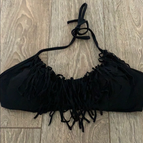 2 Victoria’s Secret bathing suit tops - Picture 2 of 6